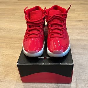Men’s | LIKE NEW! Air Jordan 11 Retro 'Win Like '96 | Size 11.5